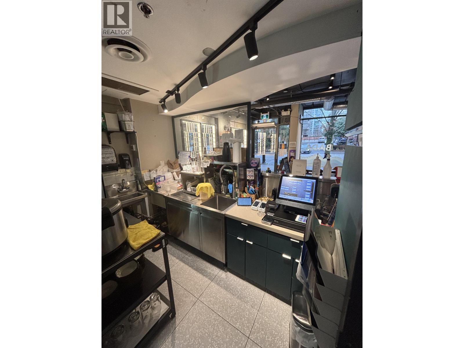 1680 Robson Street, Vancouver, British Columbia  V6G 1C7 - Photo 4 - C8070448