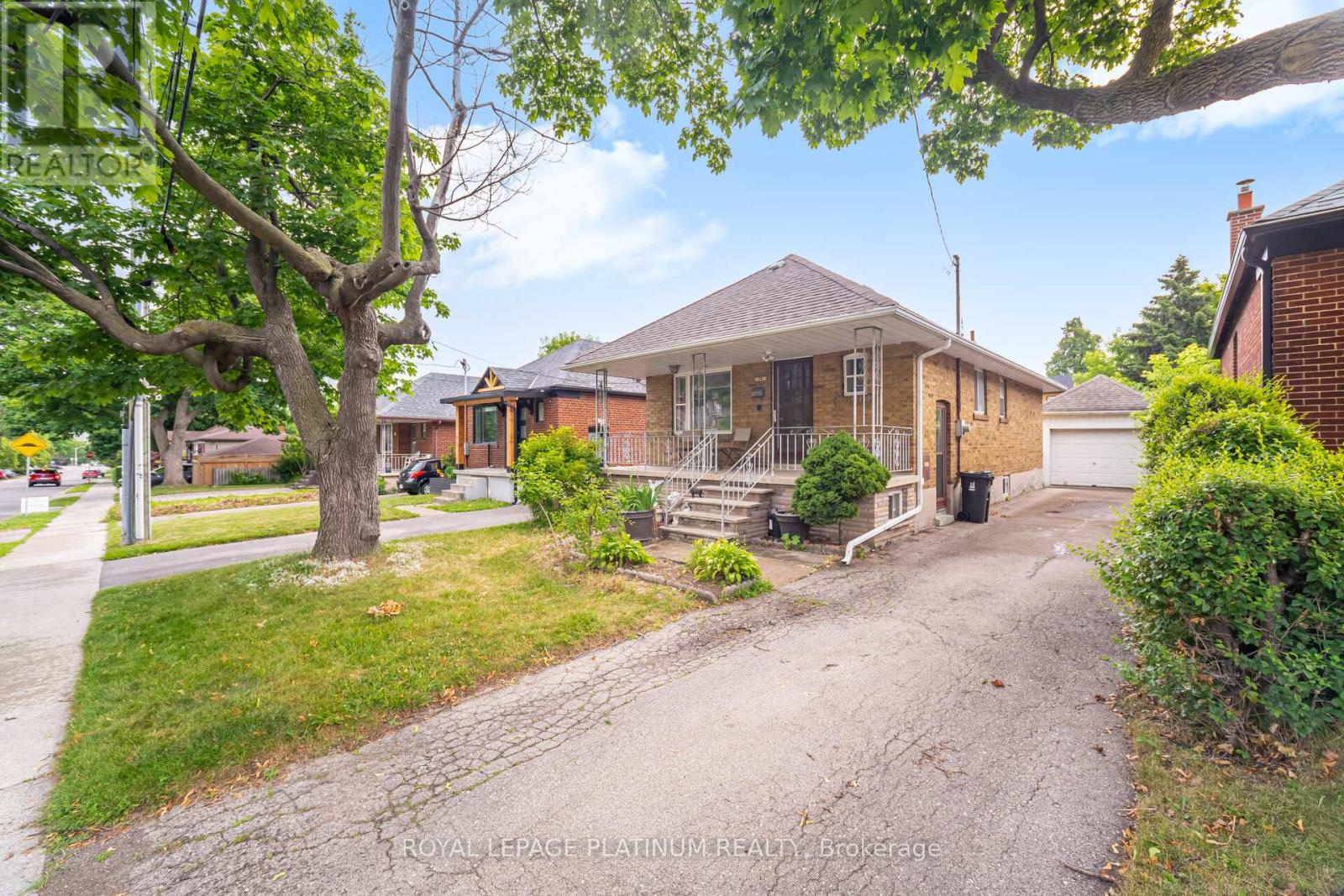 Property at 79 MANITOBA STREET image 1