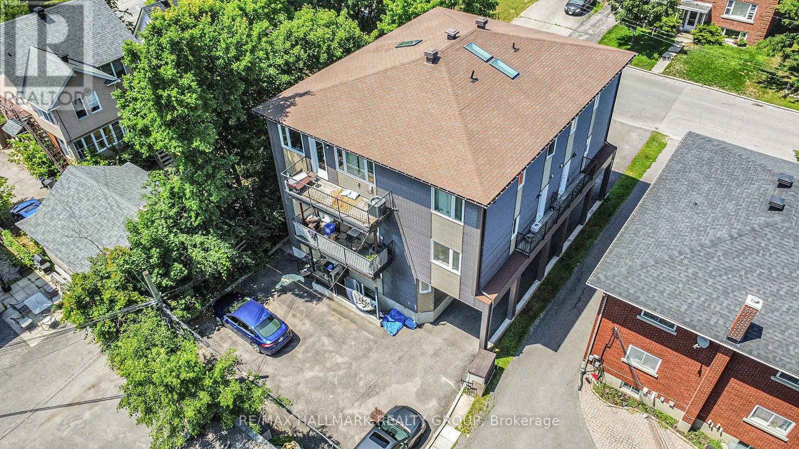 324 Currell Avenue, Ottawa, Ontario  K1Z 7J6 - Photo 2 - X12256609
