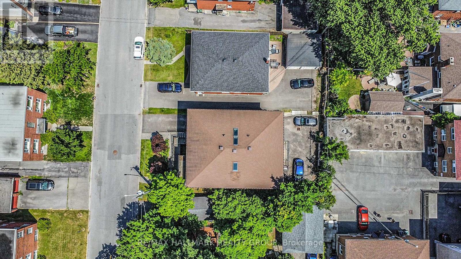 324 Currell Avenue, Ottawa, Ontario  K1Z 7J6 - Photo 3 - X12256609
