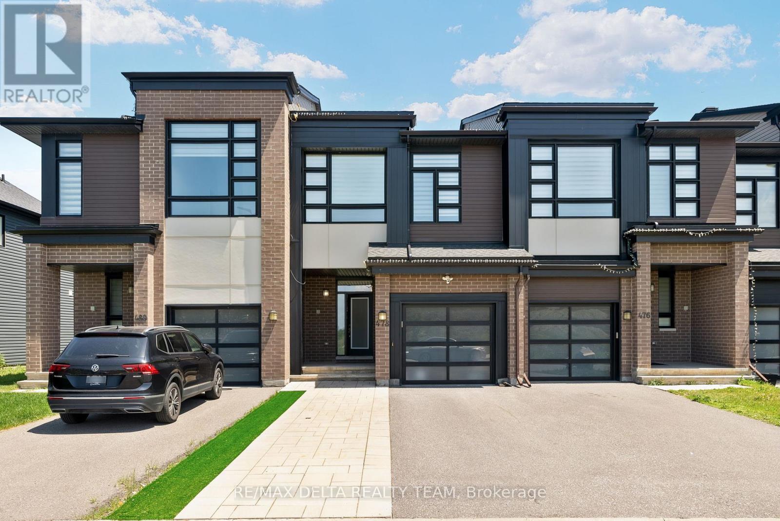 Property at 478 TRIDENT MEWS image 1