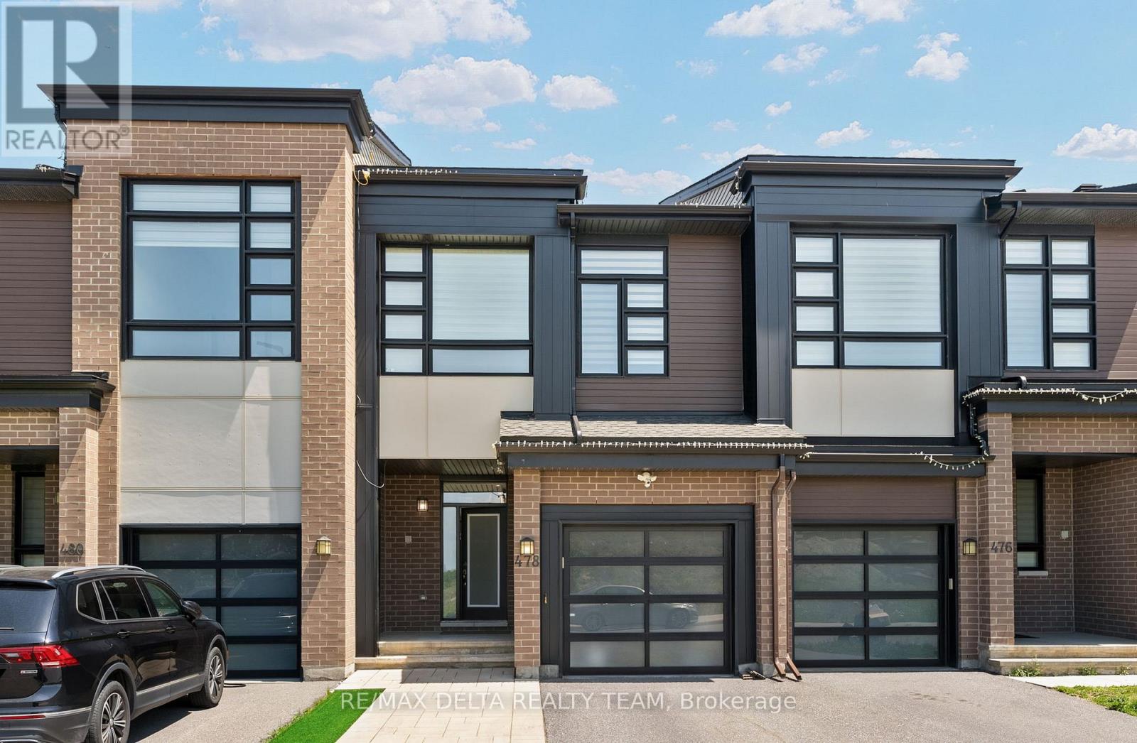 Property at 478 TRIDENT MEWS image 2