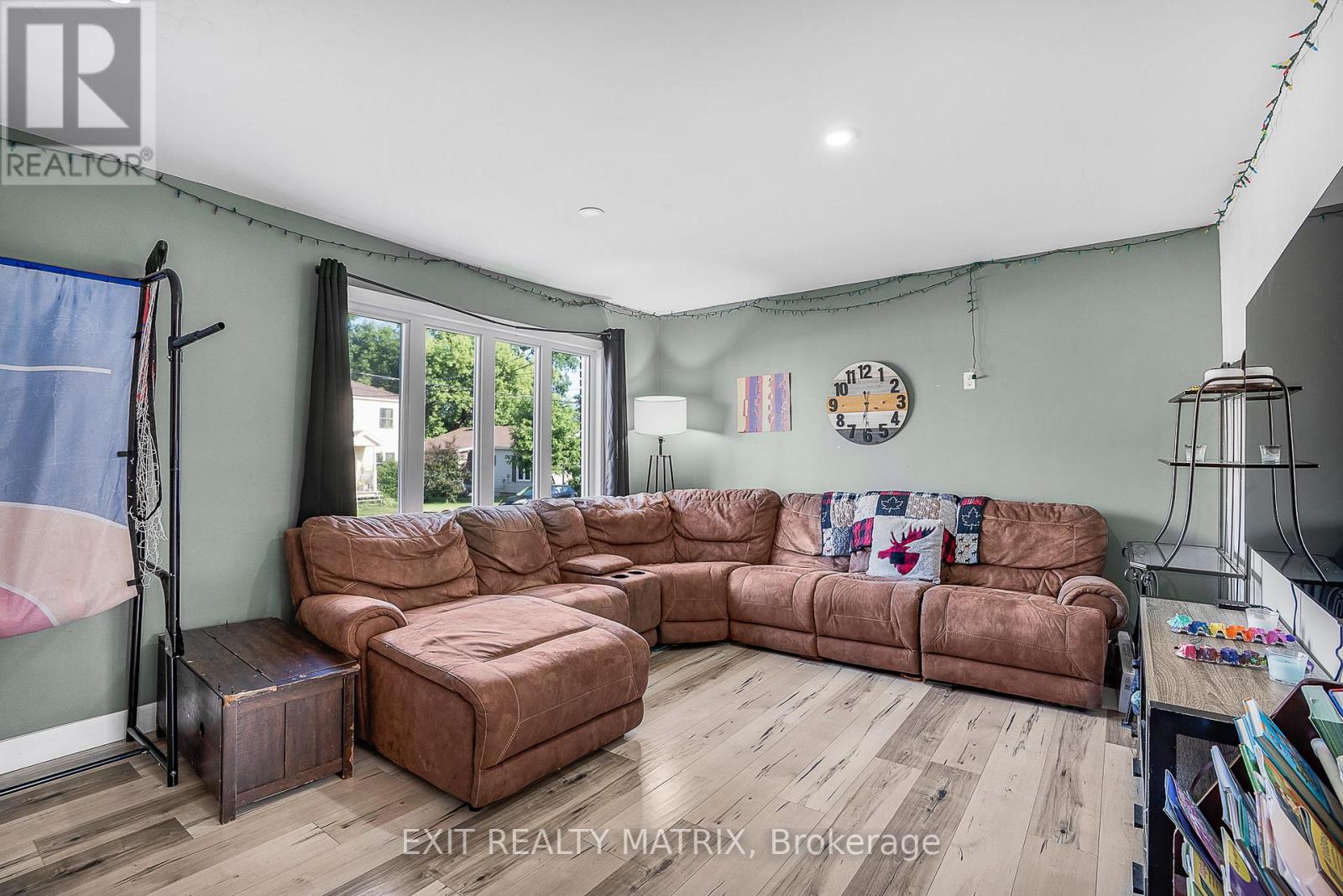 386 Gordon Street, Hawkesbury, Ontario  K6A 1S7 - Photo 4 - X12256592