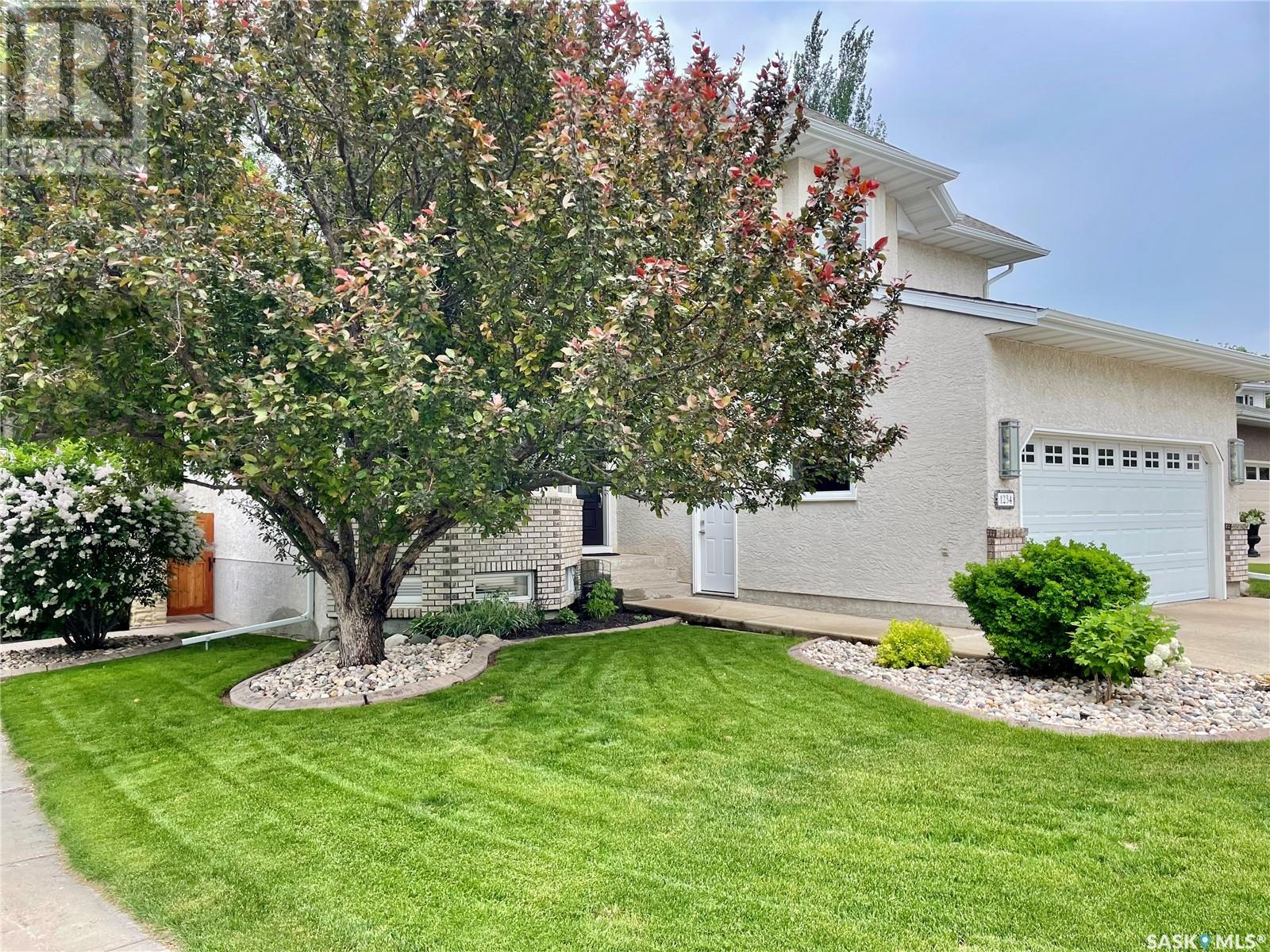 Property at 1234 Youngson PLACE N image 2