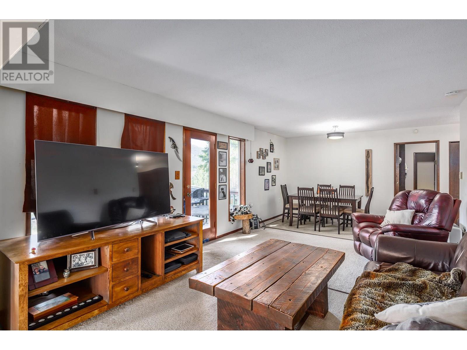 10623 Hwy 33 Highway E, Kelowna, British Columbia  V1P 1J9 - Photo 4 - 10353917