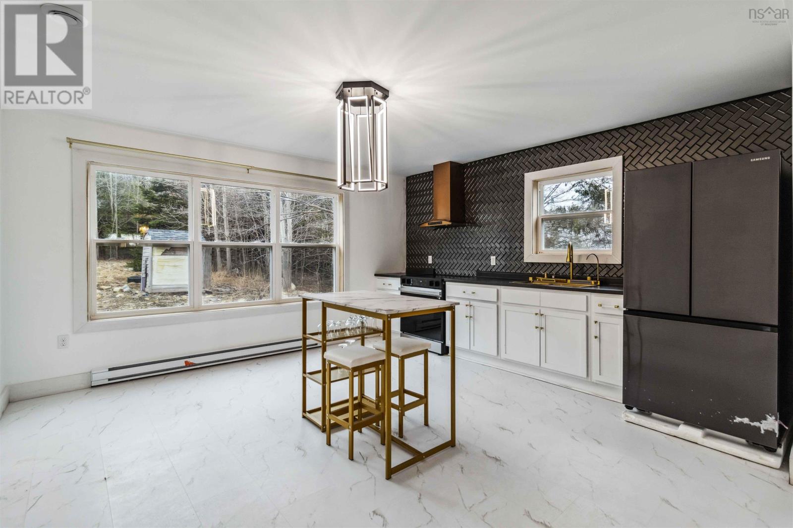 2709 Highway 7, Lake Echo, Nova Scotia  B3E 1A3 - Photo 14 - 202507077