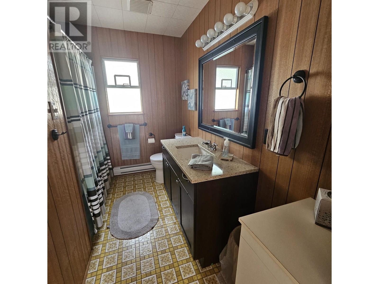 7228 Boulanger Road, Lone Butte, British Columbia  V0K 1X1 - Photo 15 - R3004053