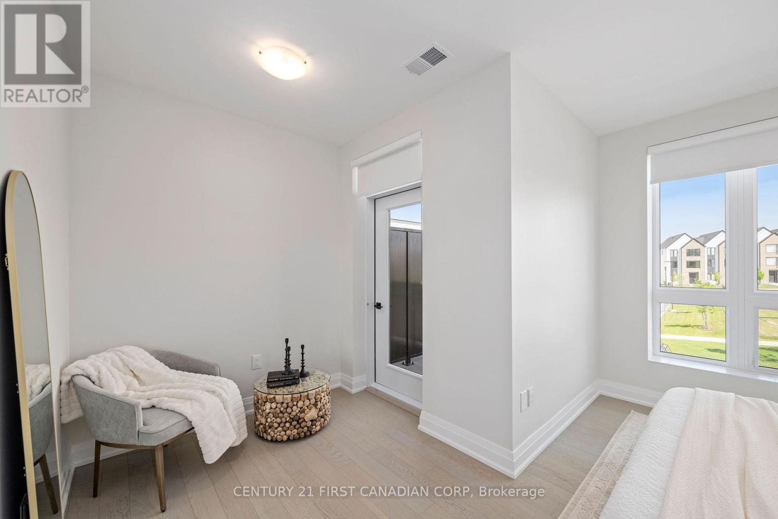 213 - 1560 Upper West Avenue, London South (South B), Ontario  N6K 0L1 - Photo 10 - X12256698