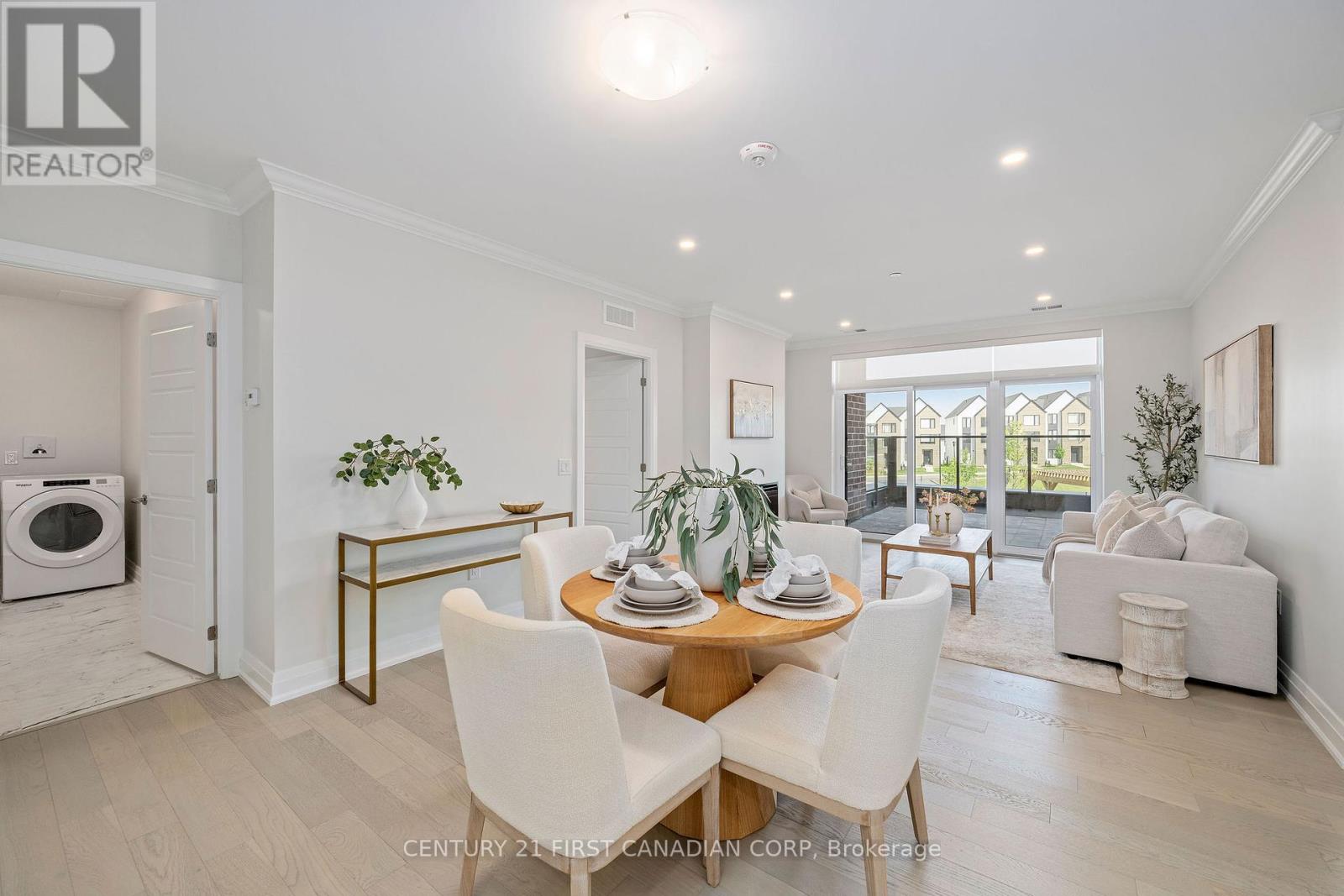 213 - 1560 Upper West Avenue, London South (South B), Ontario  N6K 0L1 - Photo 4 - X12256698