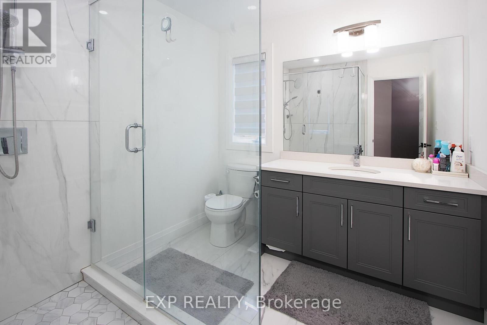 36 Hazelwood Pass, Thames Centre, Ontario  N0L 1G2 - Photo 40 - X12256783