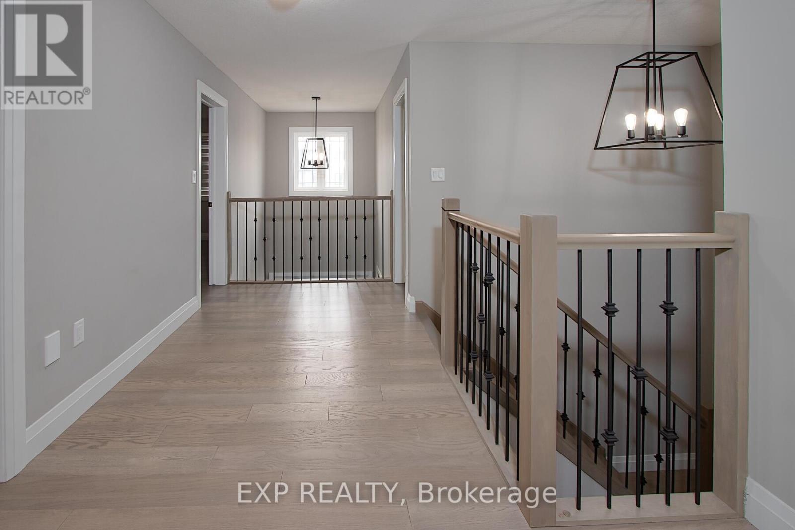36 Hazelwood Pass, Thames Centre, Ontario  N0L 1G2 - Photo 43 - X12256783
