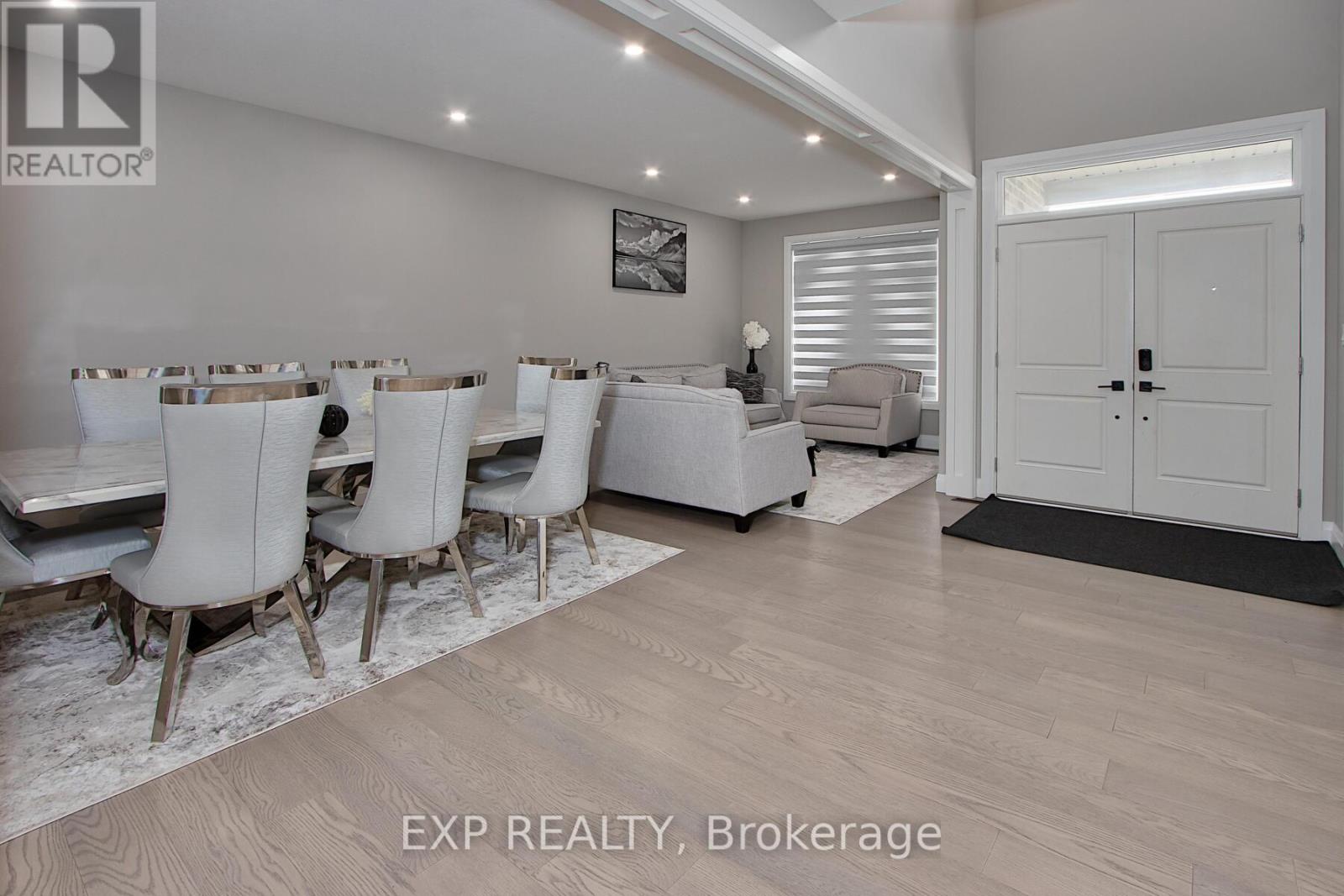 36 Hazelwood Pass, Thames Centre, Ontario  N0L 1G2 - Photo 8 - X12256783