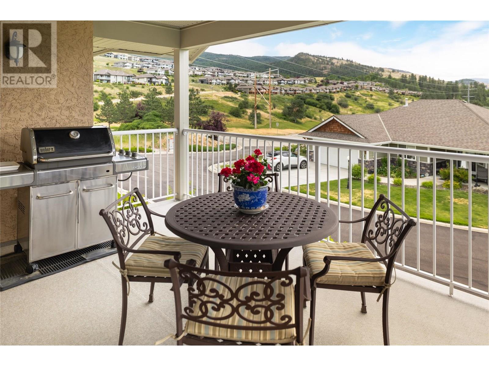 Property at 5175 Sandhills Drive image 4