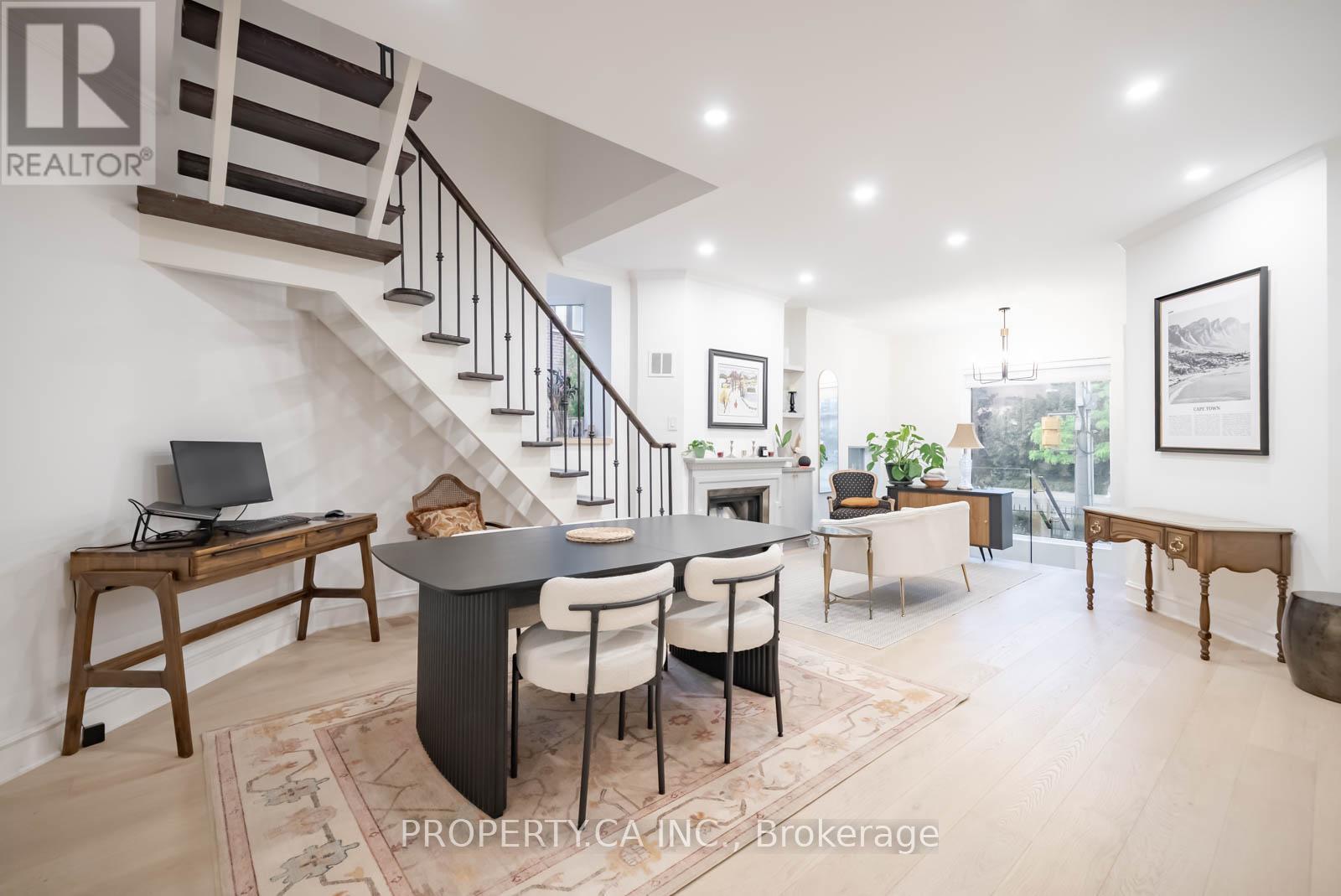 Property at 5 - 300 AVENUE ROAD image 4