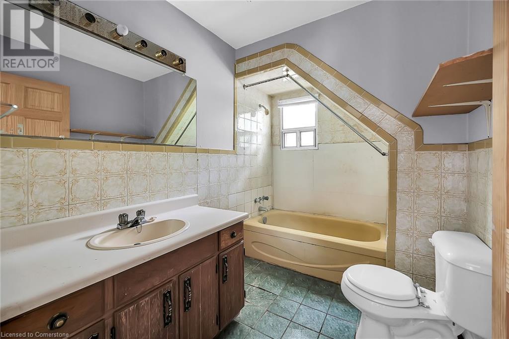 8 Morris Avenue, Hamilton, Ontario  L8L 1X7 - Photo 32 - 40747064