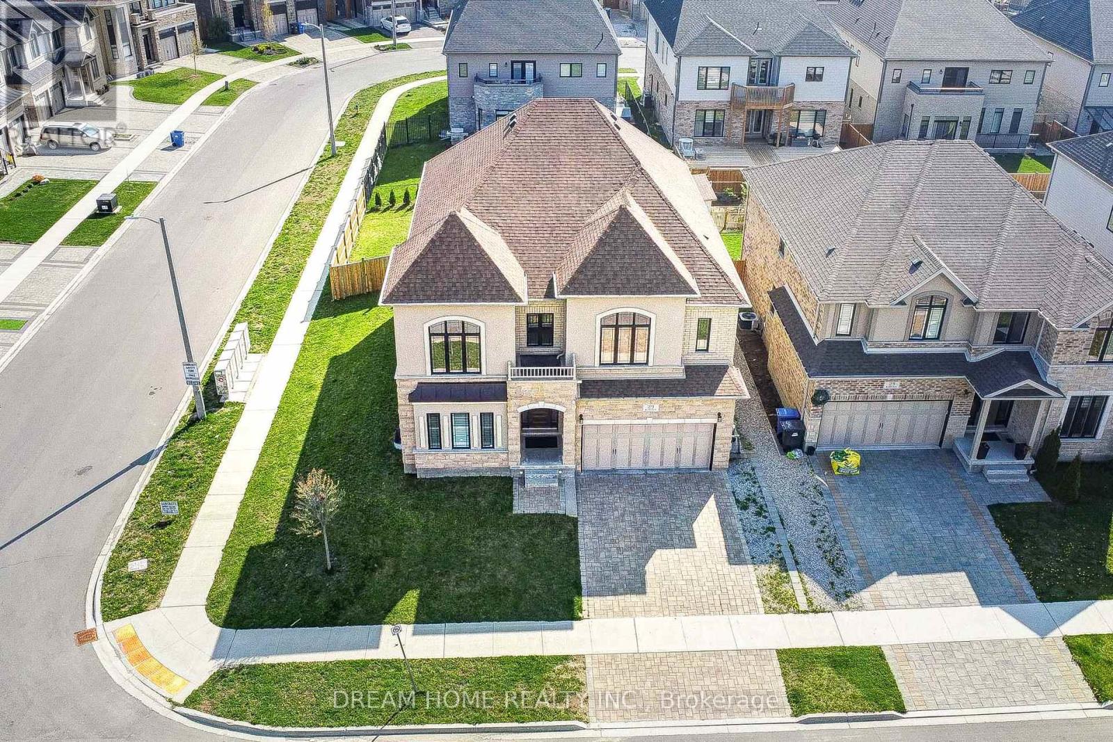Property at 29 KIRVAN DRIVE image 3