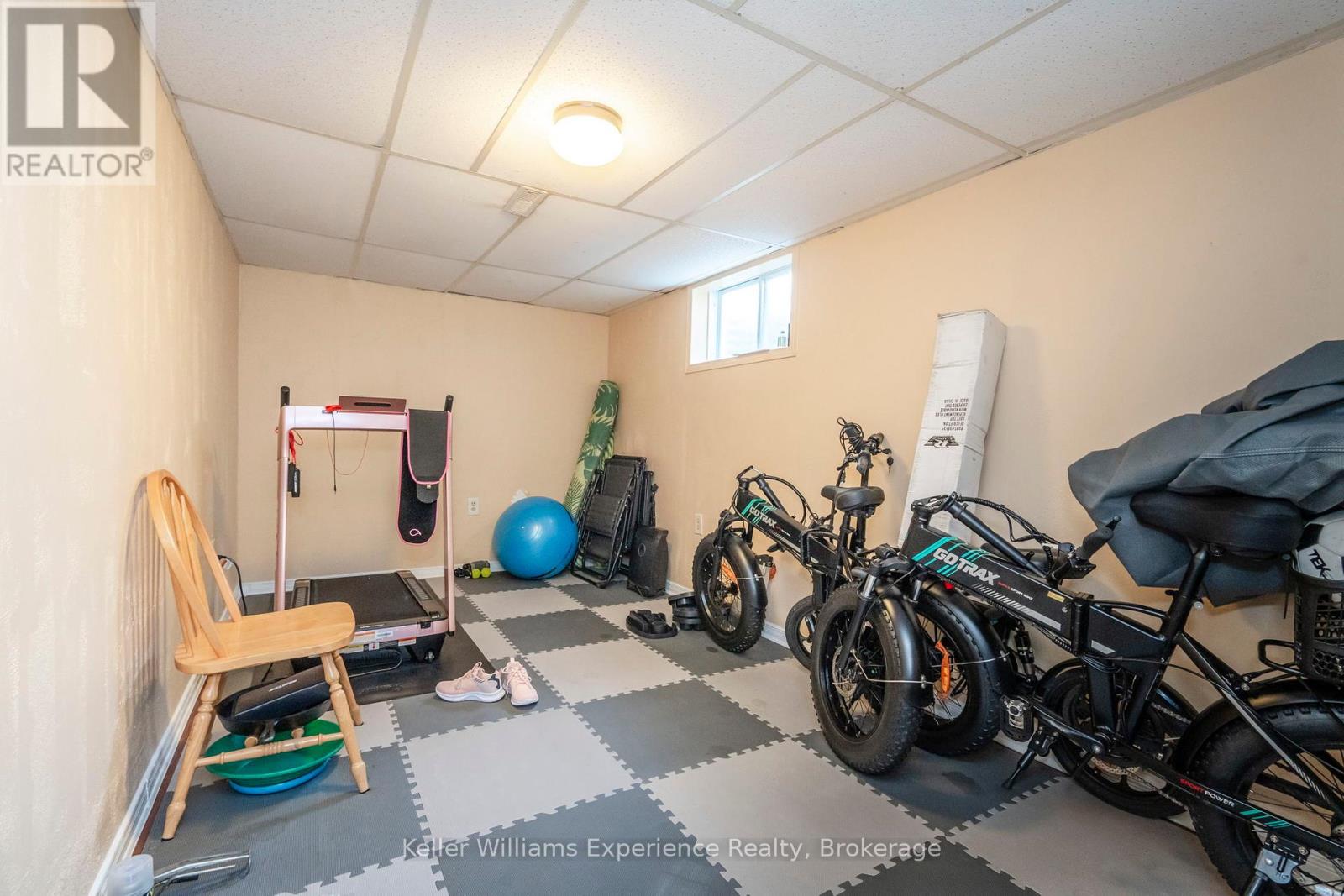 23 Corbett Drive, Barrie, Ontario  L4M 5T1 - Photo 11 - S12256809