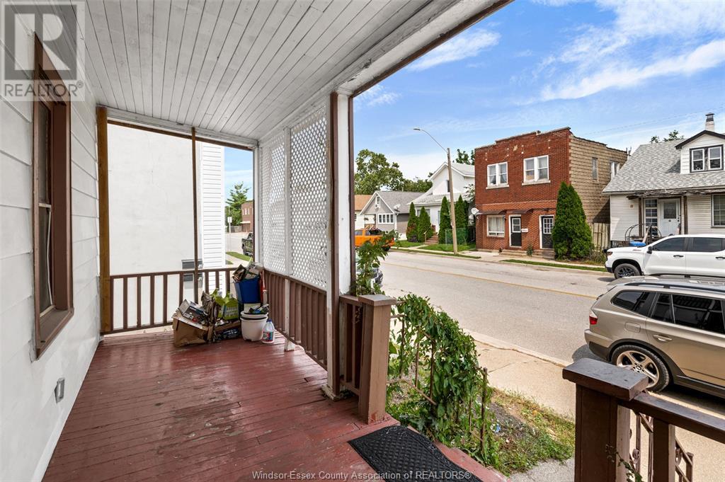 MLS# 25016637: 1631 DROUILLARD STREET, Windsor, Canada