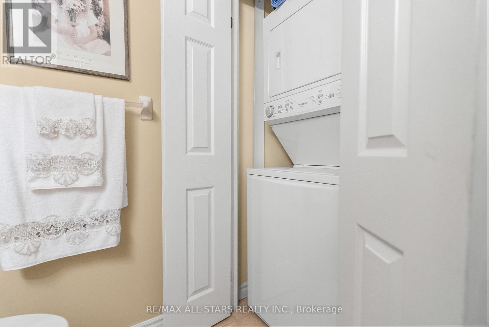 210 - 22 James Hill Court, Uxbridge, Ontario  L9P 1Y6 - Photo 16 - N12256597