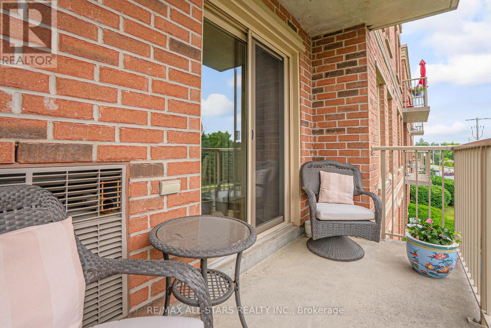 210 - 22 James Hill Court, Uxbridge, Ontario  L9P 1Y6 - Photo 17 - N12256597