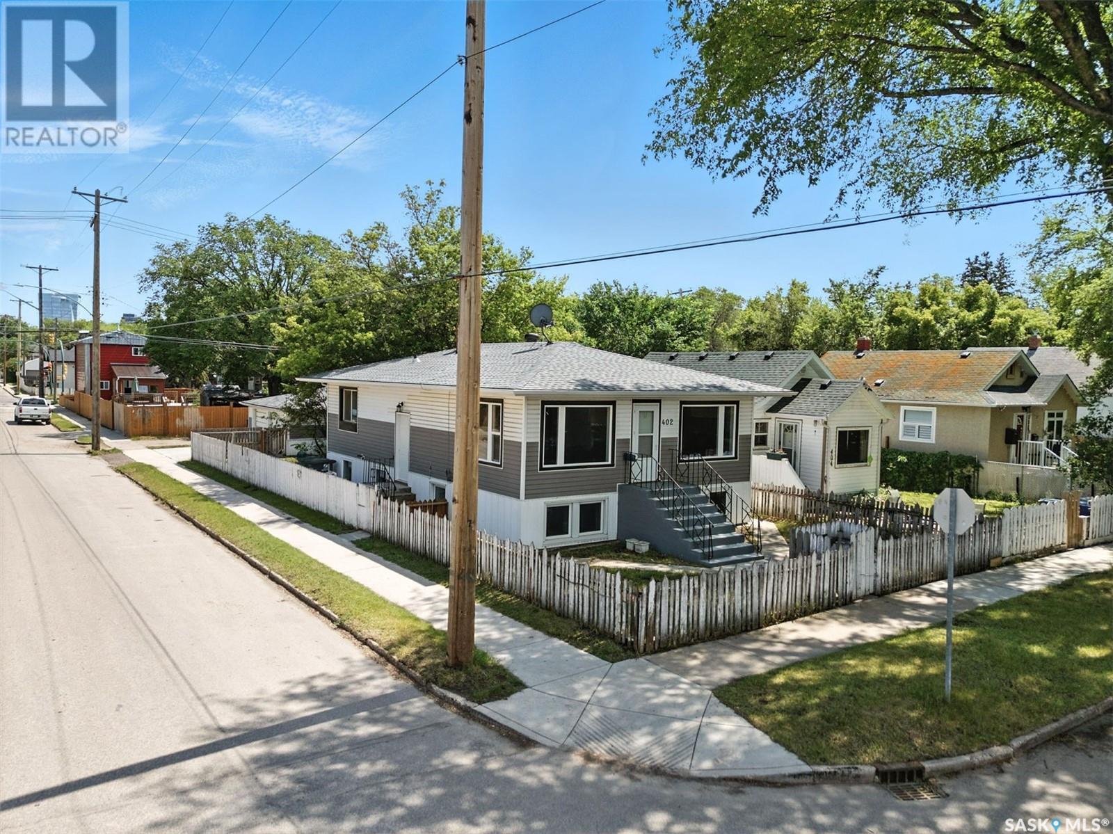 Property at 402 I AVENUE S image 2