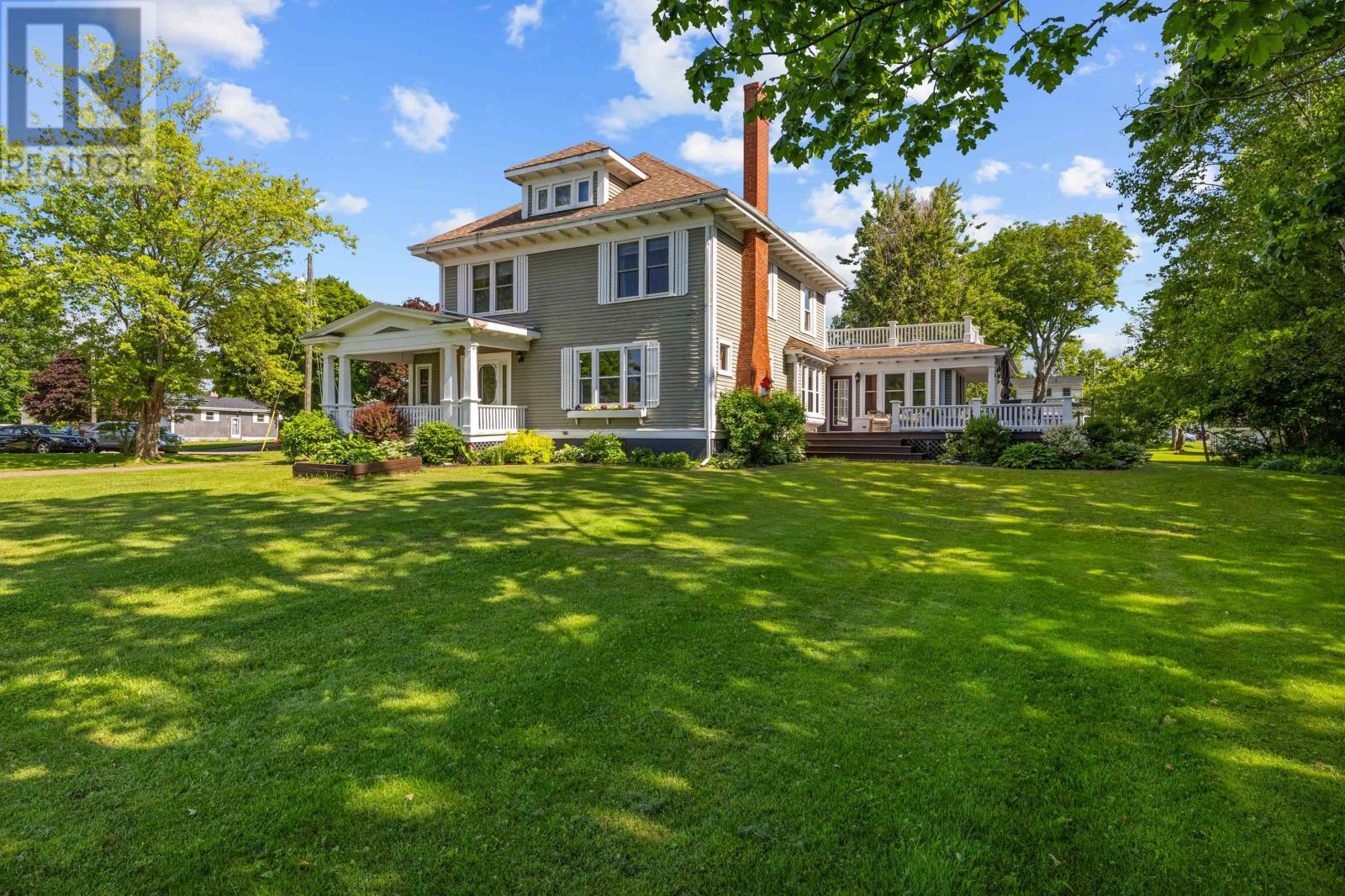 141 Victoria Road, Summerside, Prince Edward Island  C1N 2G6 - Photo 2 - 202516312