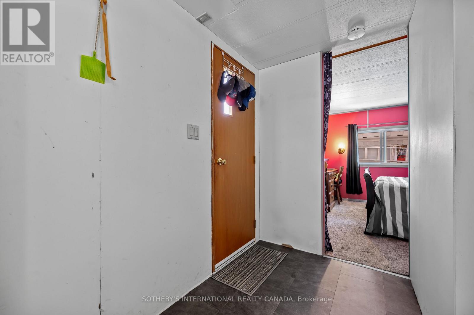 215 - 580 Beaver Creek Road, Waterloo, Ontario  N2J 3Z4 - Photo 17 - X12256601