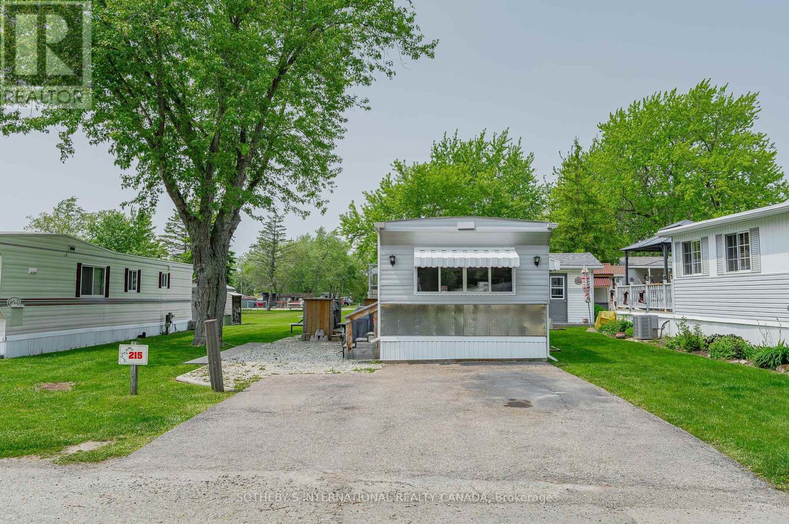 Property at 215 - 580 BEAVER CREEK ROAD image 2
