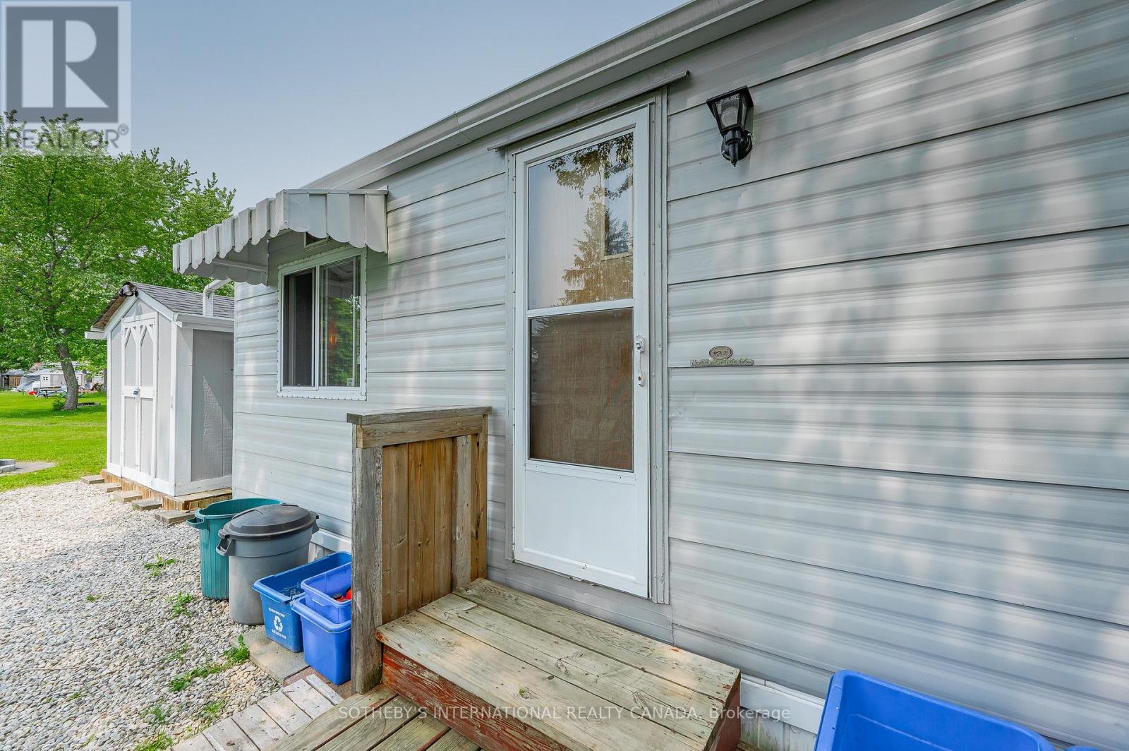 215 - 580 Beaver Creek Road, Waterloo, Ontario  N2J 3Z4 - Photo 6 - X12256601