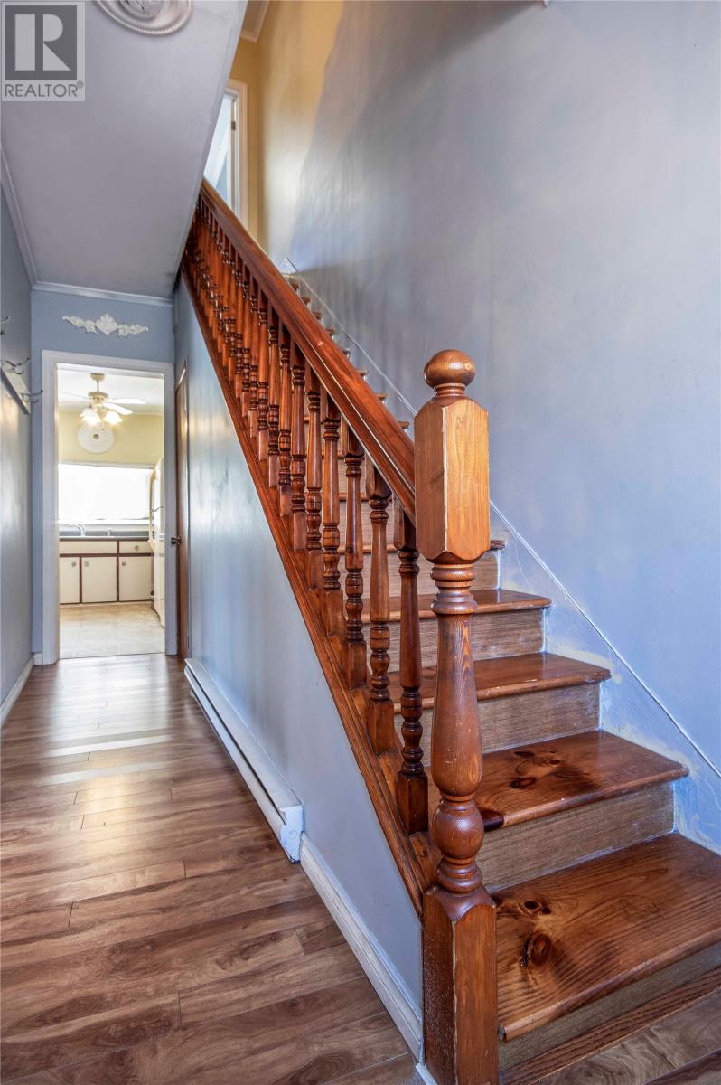 Property at 5 McFarlane Street image 4