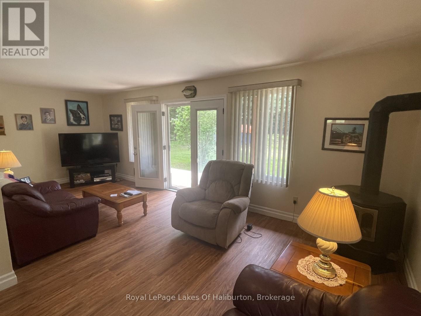 1675 Braeloch Road, Algonquin Highlands, Ontario  K0M 1S0 - Photo 16 - X12195294