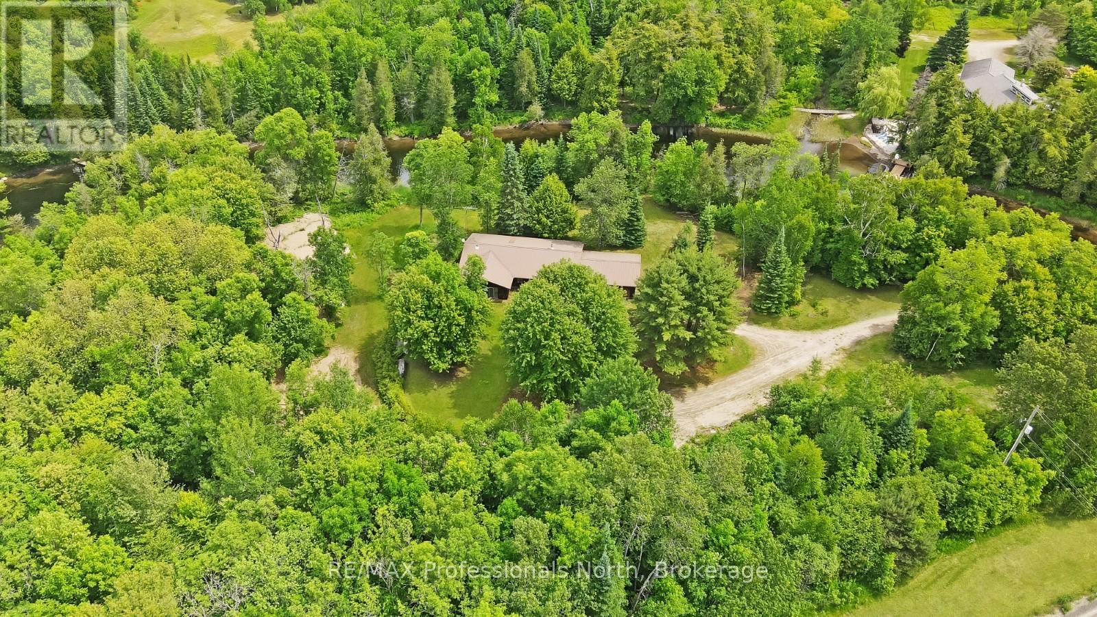 11601 Highway 118 Highway, Dysart Et Al, Ontario  K0M 1S0 - Photo 40 - X12132847