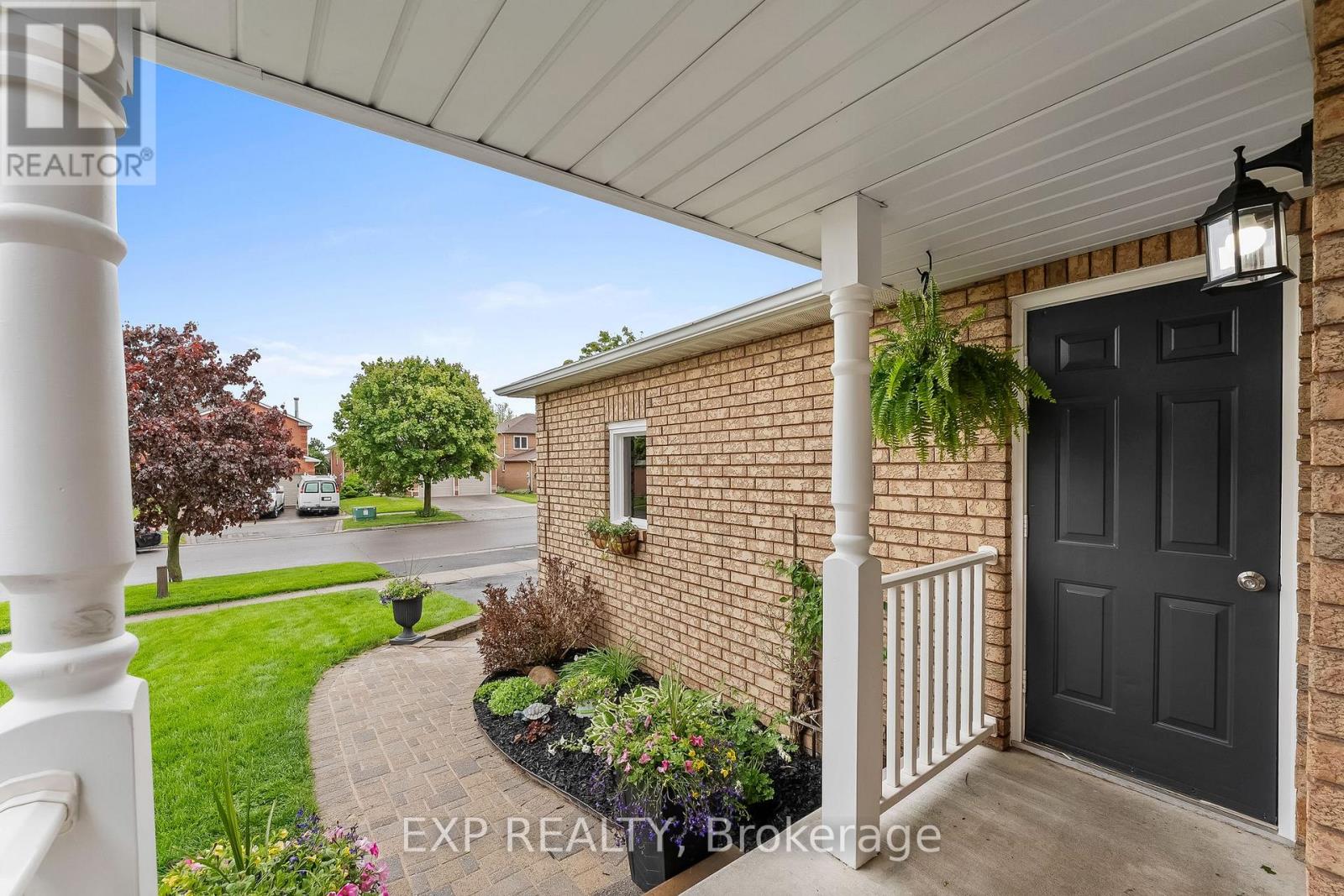 Property at 104 APPLE BLOSSOM BOULEVARD image 4
