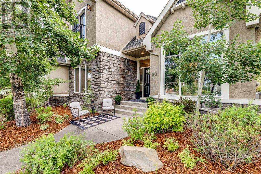 Property at 20 Golden Aspen Crest image 5