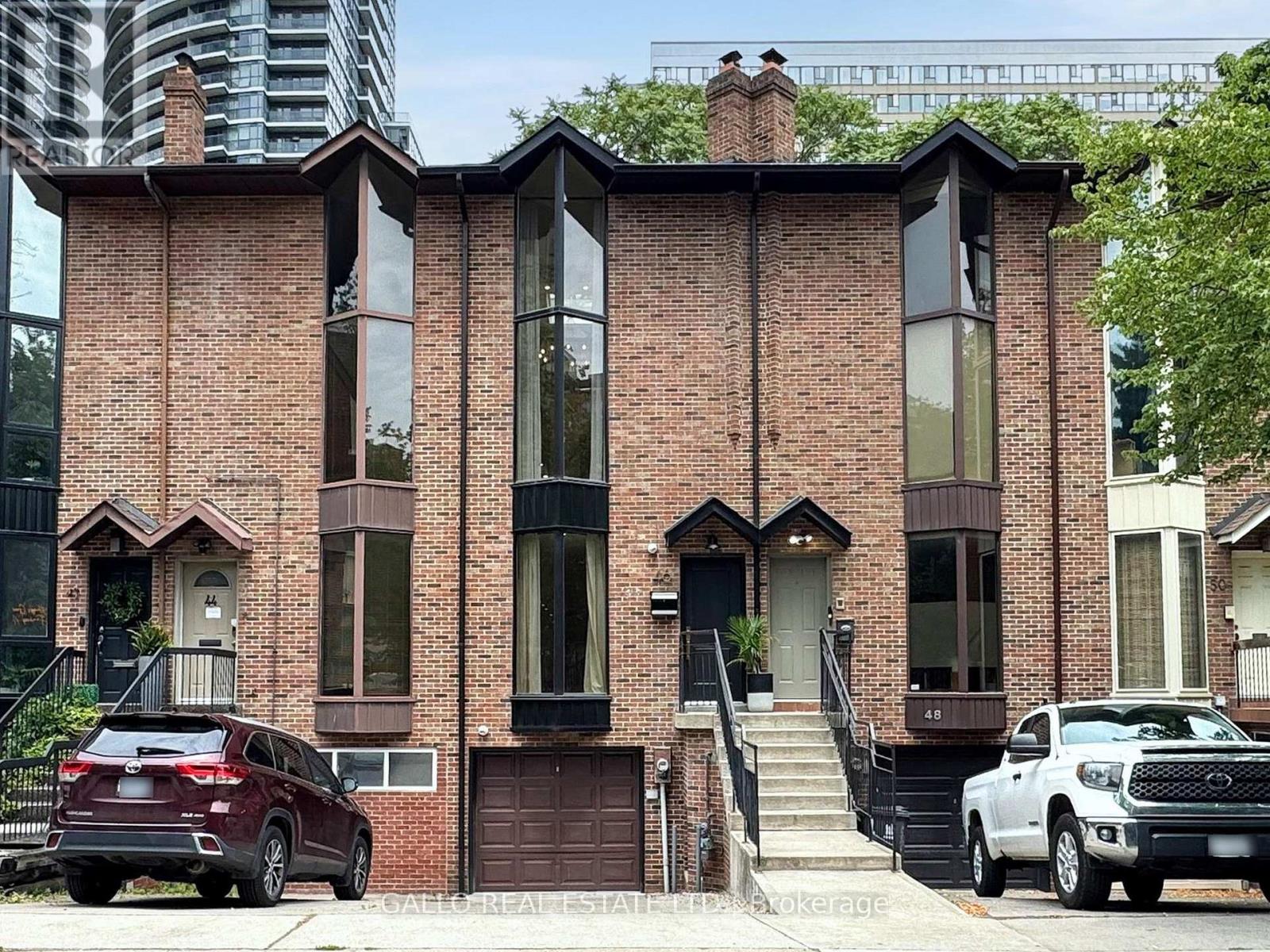 Property at 46 MCGILL STREET image 1