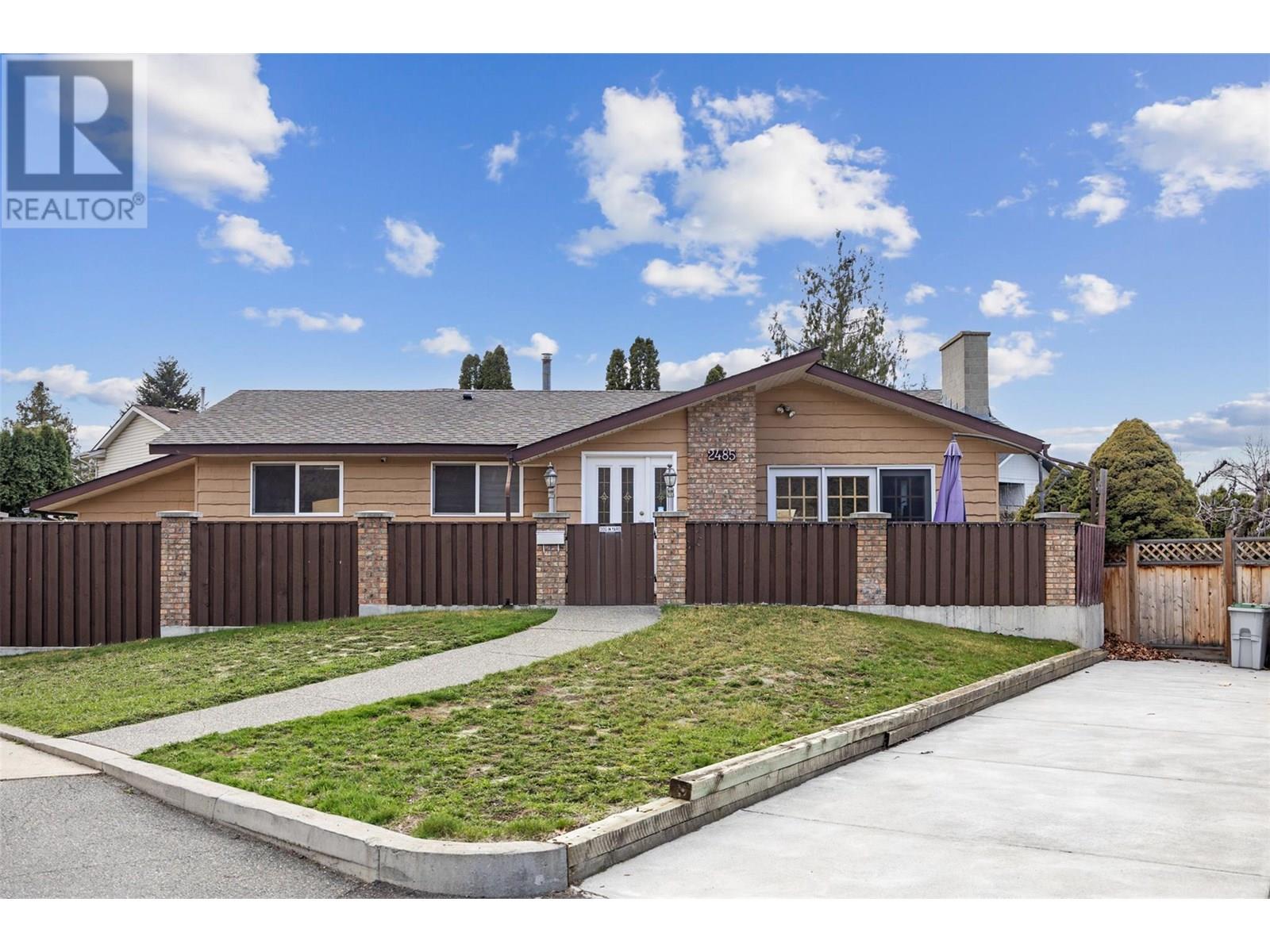 2485 PAULSEN Place, kamloops, British Columbia