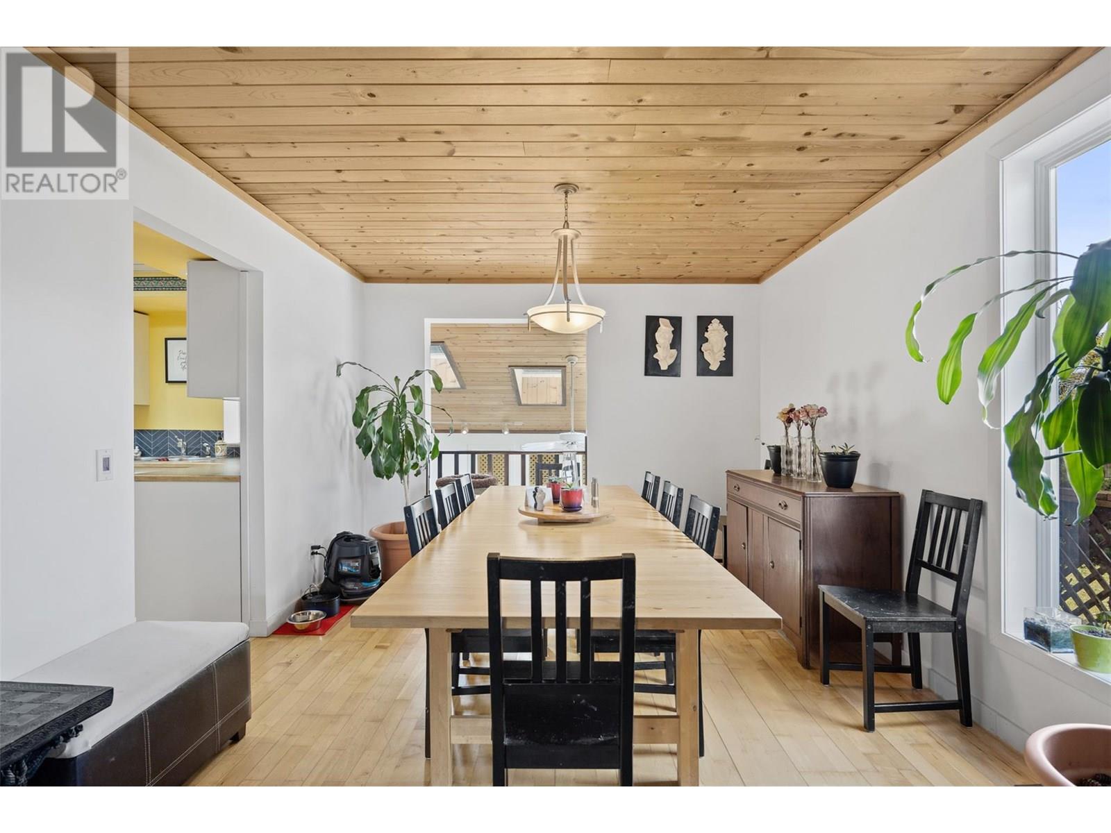 2485 Paulsen Place, Kamloops, British Columbia  V2B 5A2 - Photo 13 - 10354256