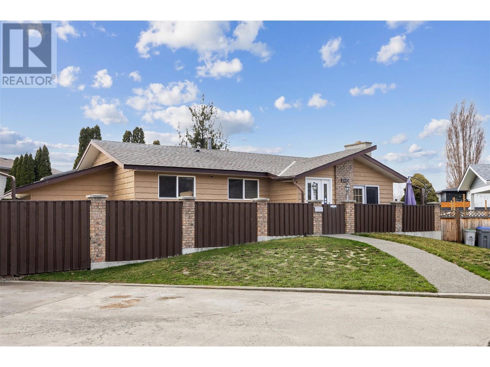 2485 Paulsen Place, Kamloops, British Columbia  V2B 5A2 - Photo 2 - 10354256