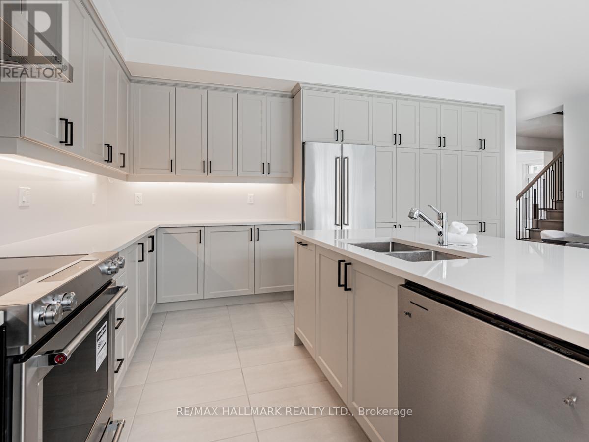23 Hummingbird Grove, Adjala-Tosorontio, Ontario  L0G 1W0 - Photo 11 - N12256767