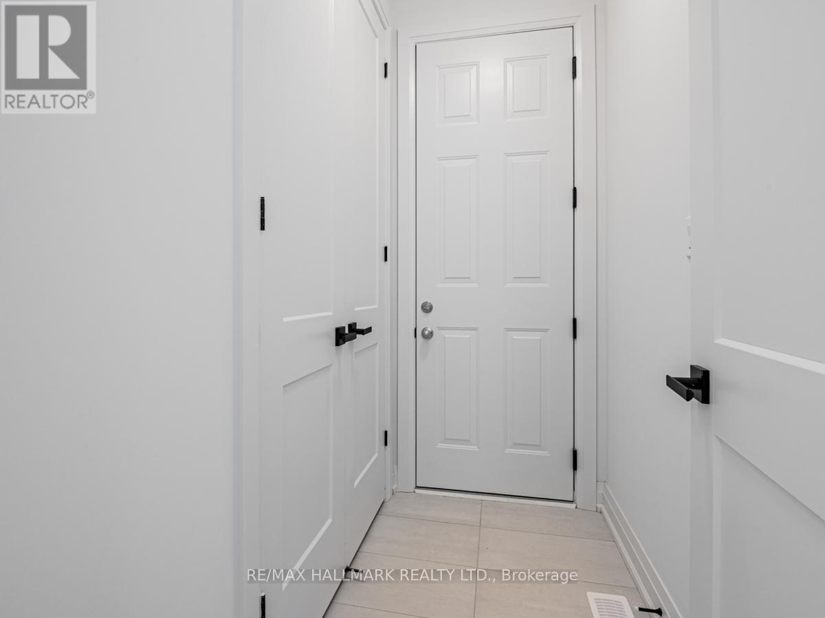 23 Hummingbird Grove, Adjala-Tosorontio, Ontario  L0G 1W0 - Photo 42 - N12256767