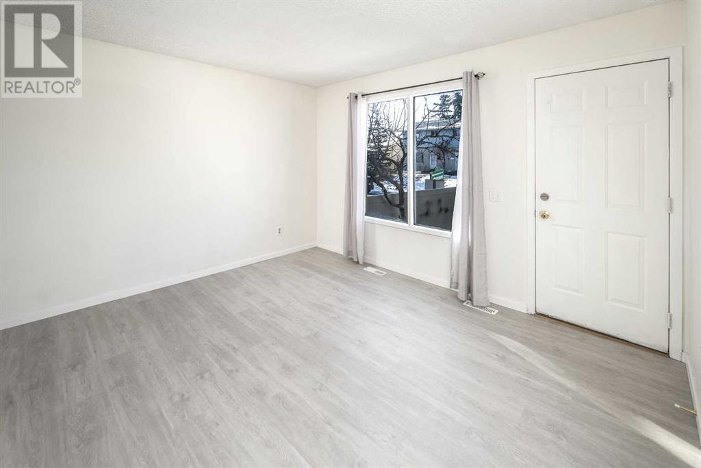 Property at 254, 406 Blackthorn Road NE image 2