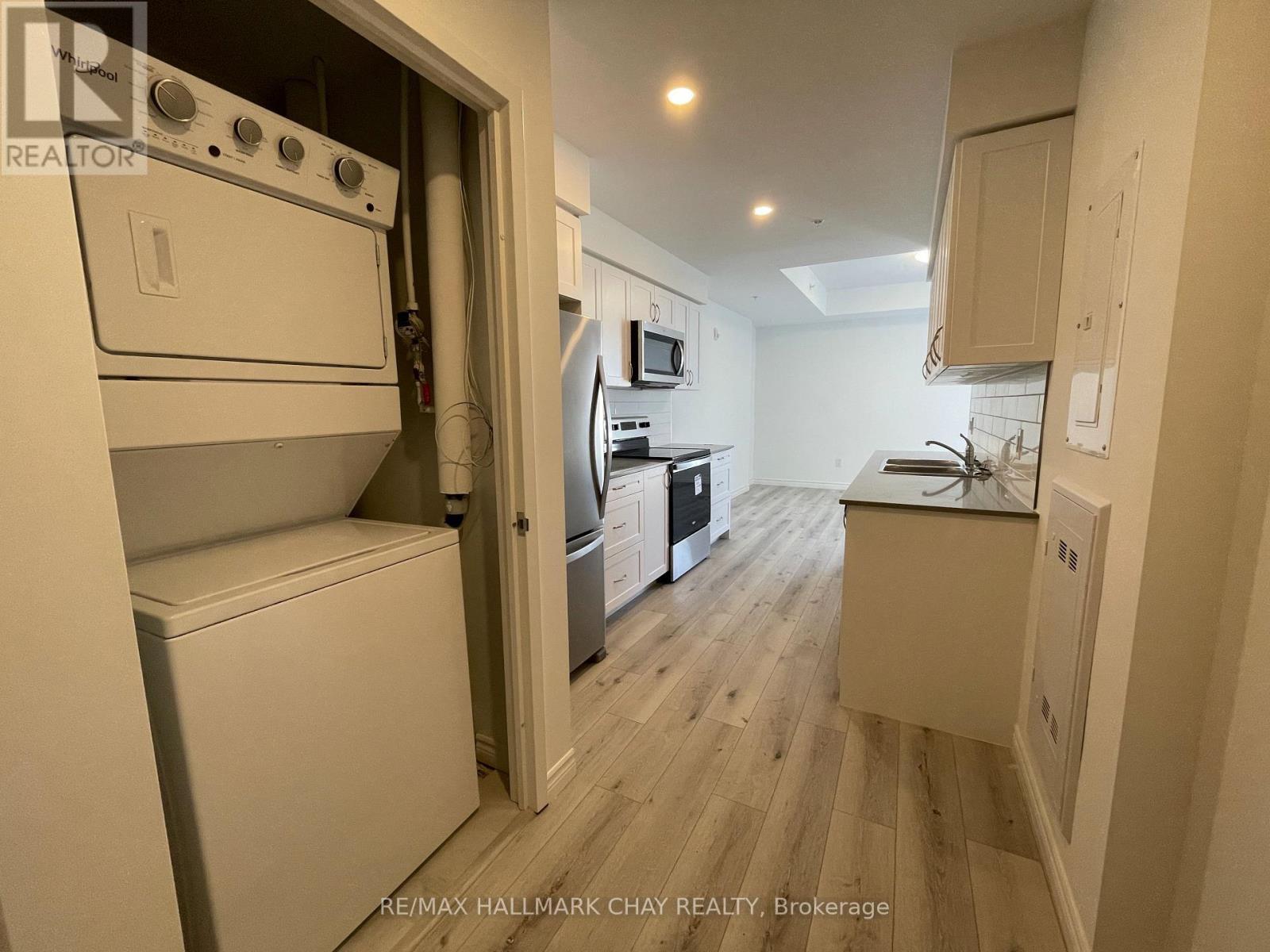 809 - 30 Hanmer Street W, Barrie, Ontario  L4N 0J8 - Photo 6 - S12256703