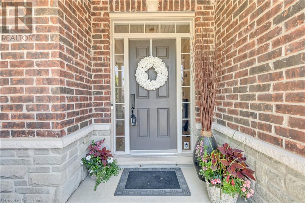 Property at 918 FUNG Place image 3