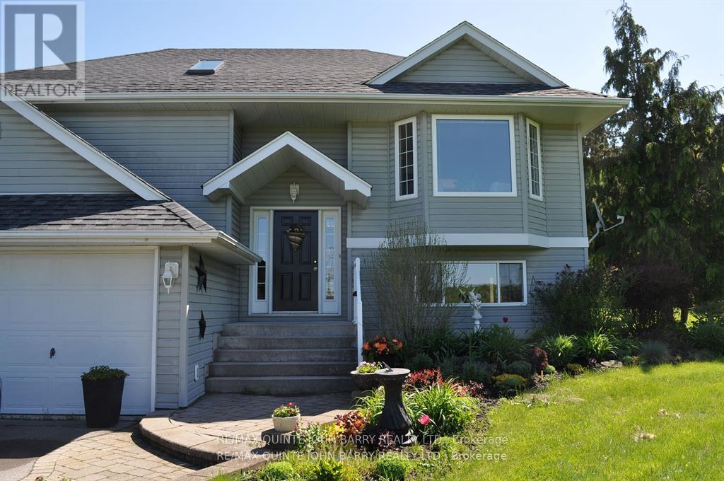 Property at 77 FITZGERALD ROAD image 2