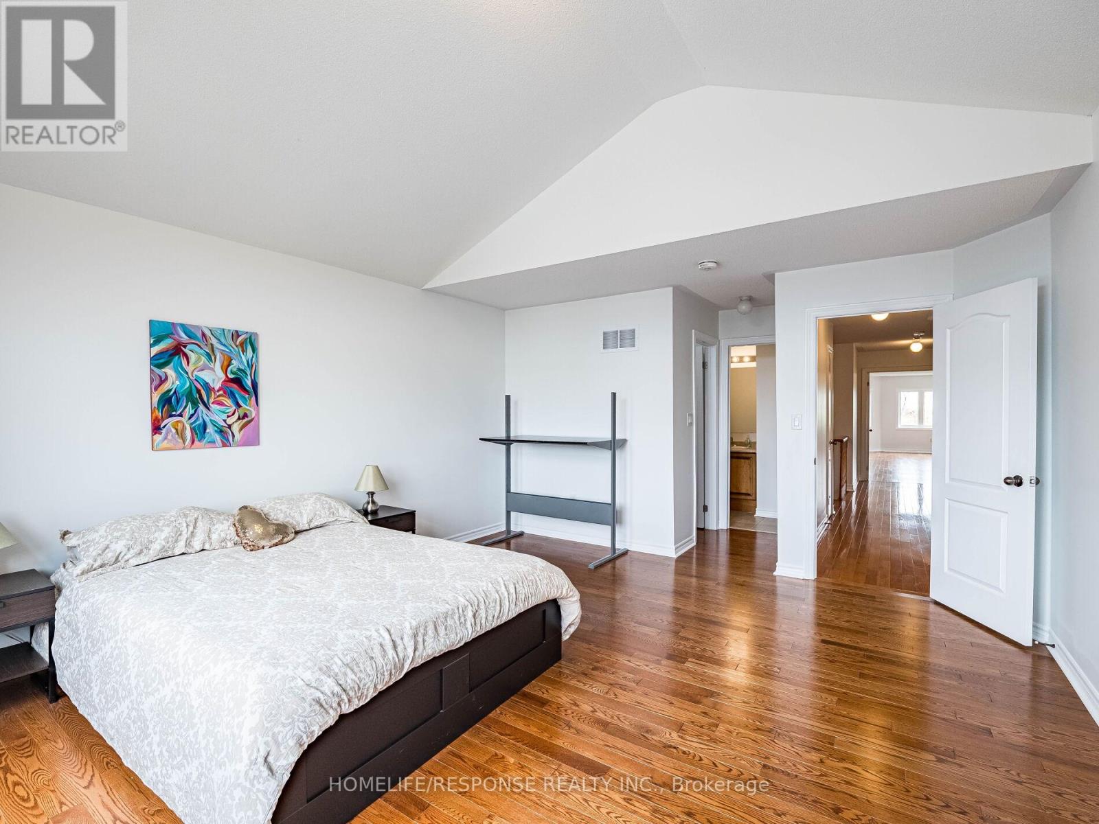 7272 Milano Court, Mississauga, Ontario  L5W 0A2 - Photo 31 - W12256822
