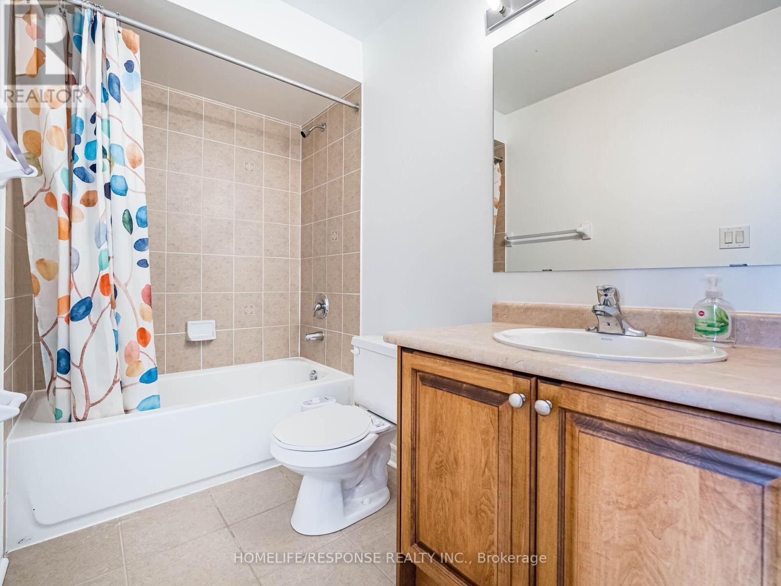 7272 Milano Court, Mississauga, Ontario  L5W 0A2 - Photo 32 - W12256822