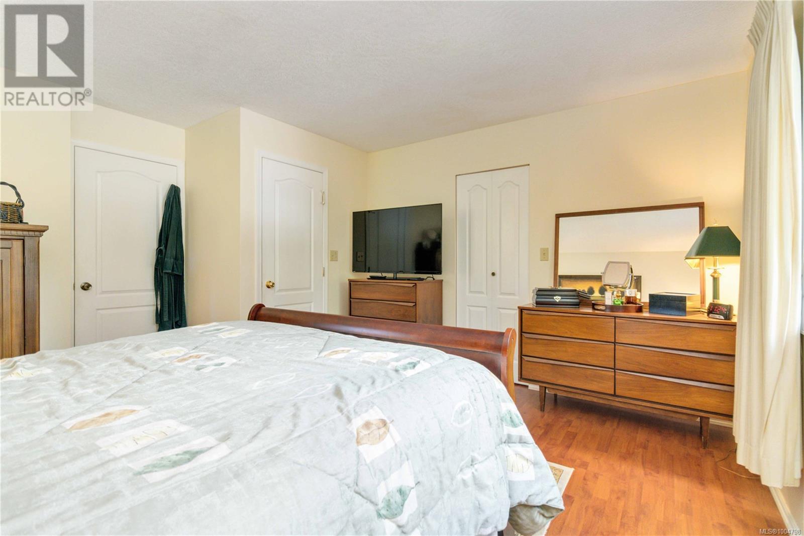 Property at 1385 Clun Pl image 5