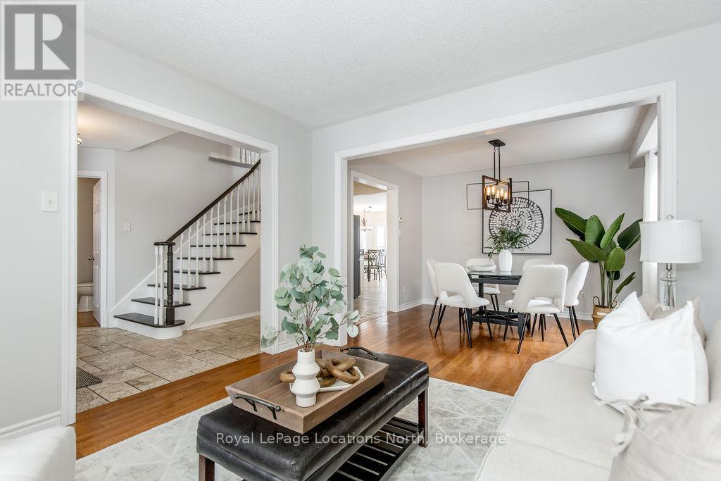45 Holly Meadow Road, Barrie, Ontario  L4N 0E2 - Photo 7 - S12256849