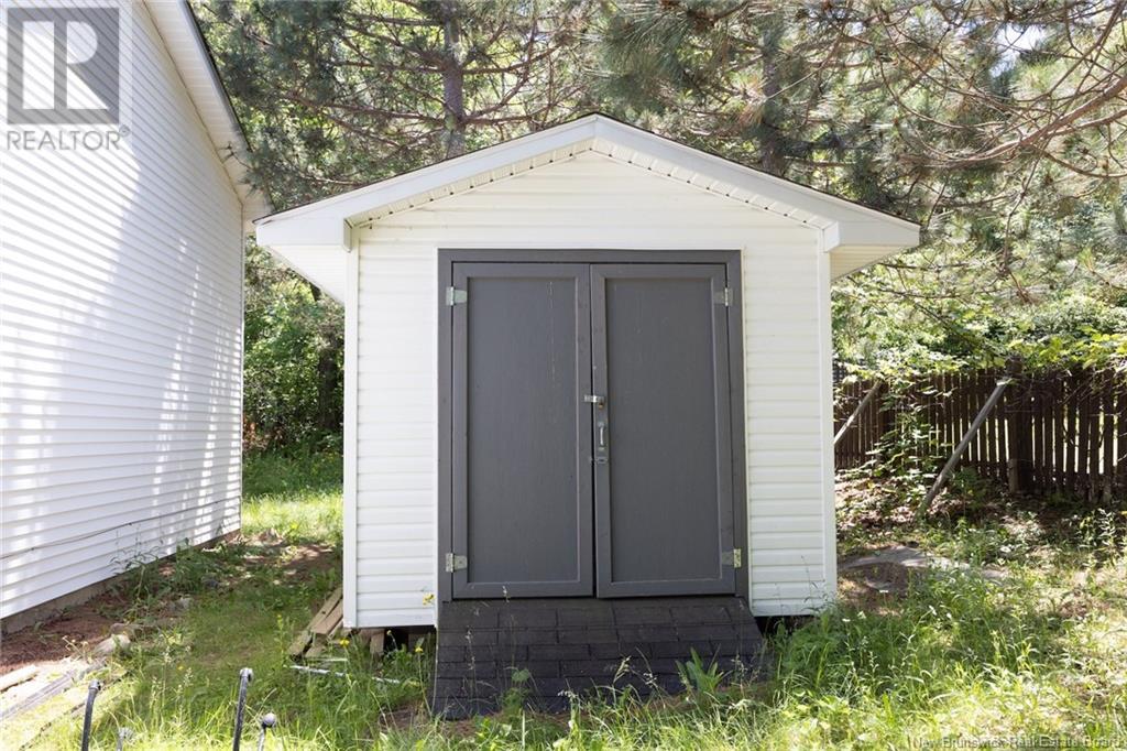Property at 84 Pugsley Street image 3