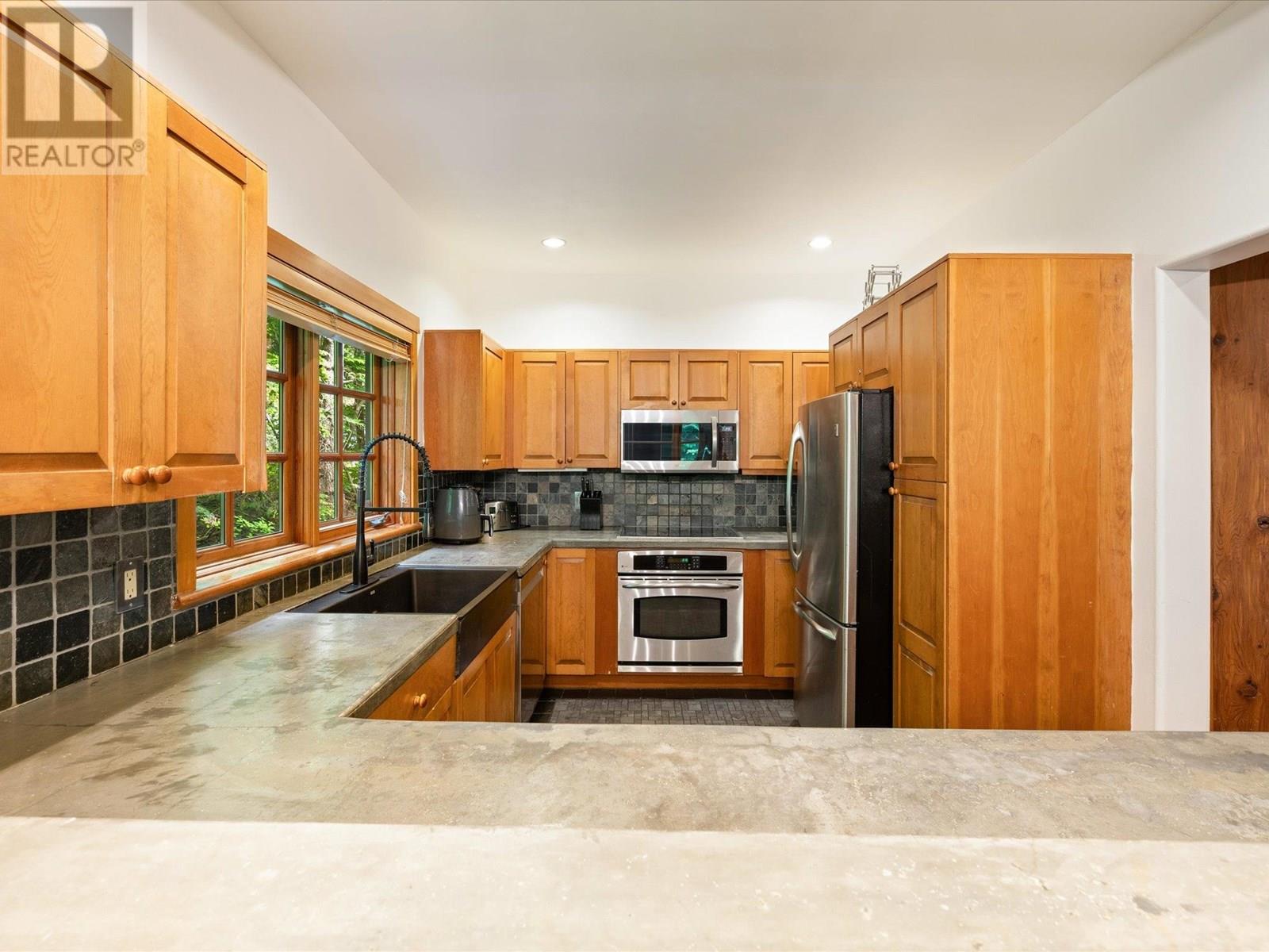 6 2240 Nordic Drive, Whistler, British Columbia  V8E 0P3 - Photo 12 - R3020236